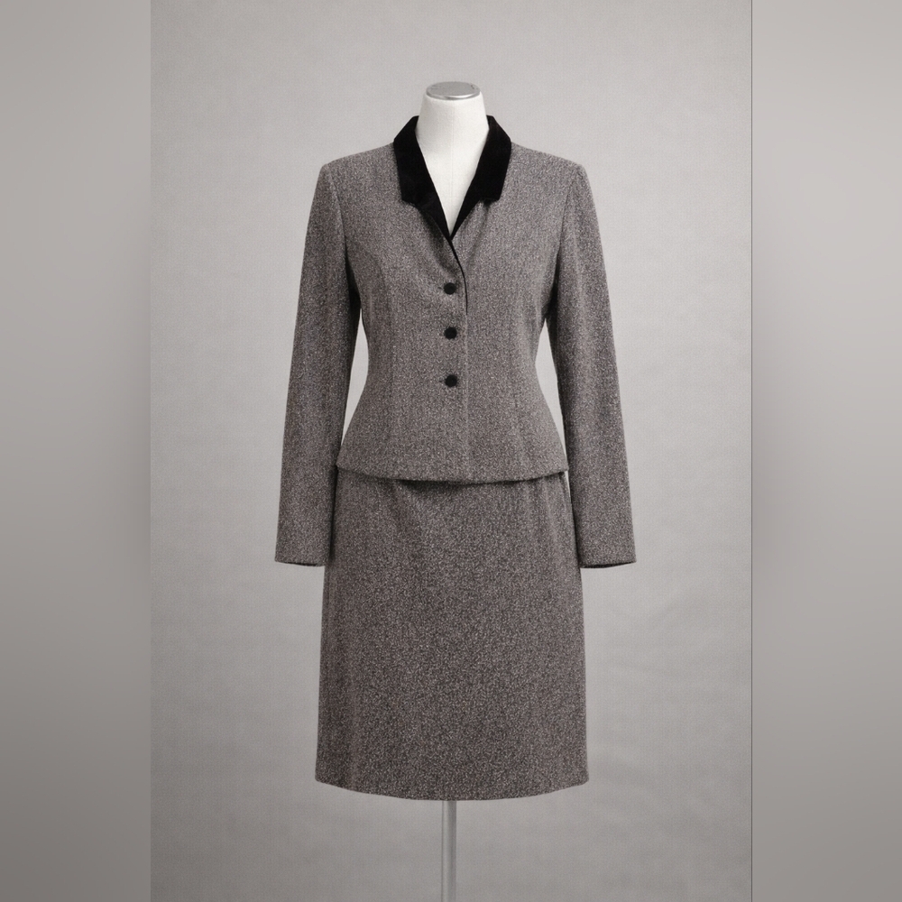 Scarlett Gray and Black Women's Suit